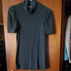 Turtleneck w/shirtsleeves